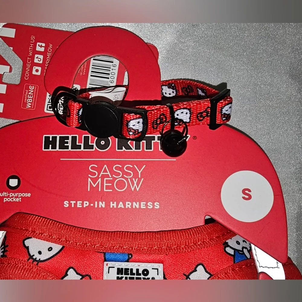 Sassy Meow Red Hello Kitty Step-in Harness, Collar and Matching Leash (S)